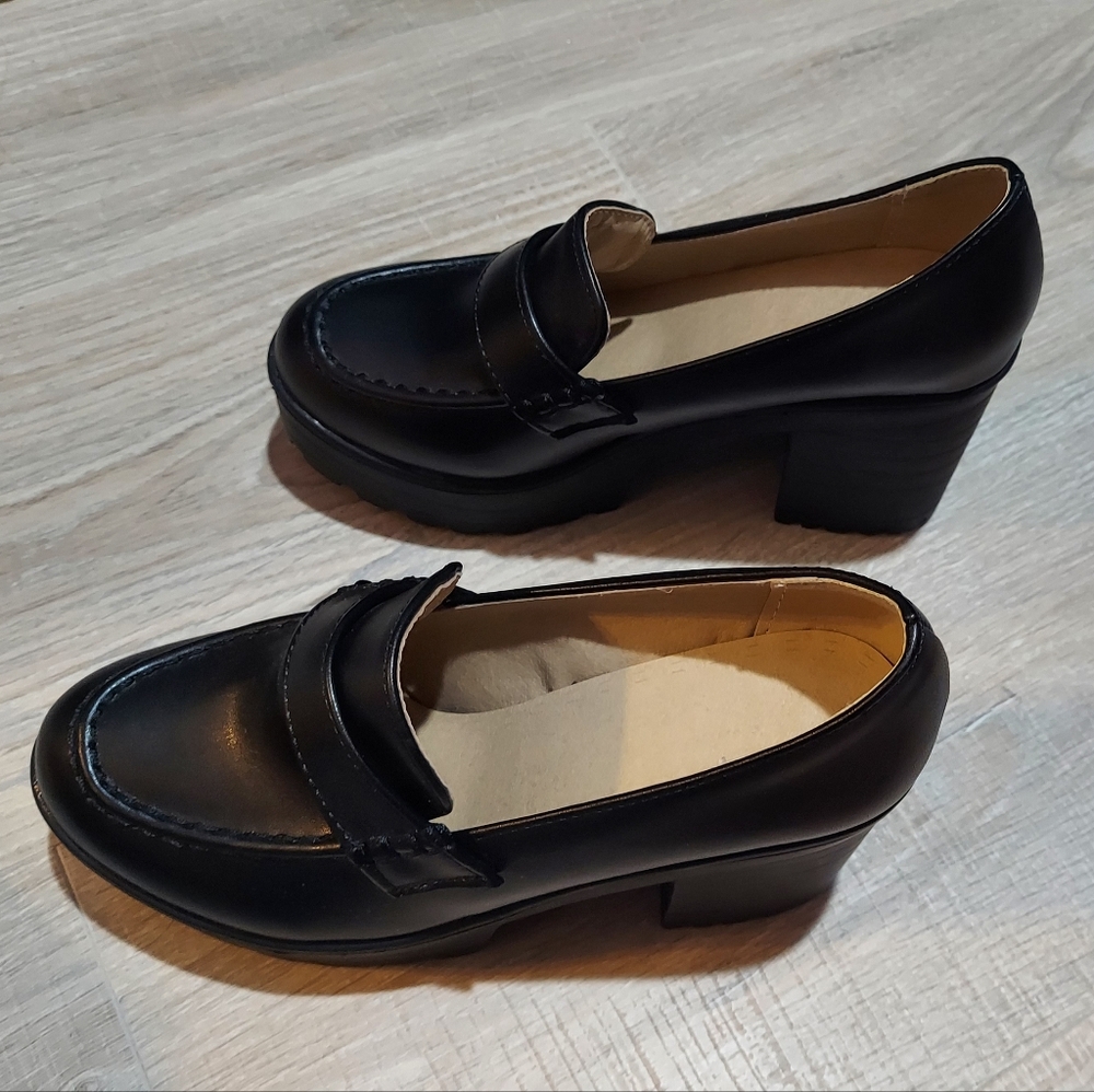 Black Platform Shoes - image 4